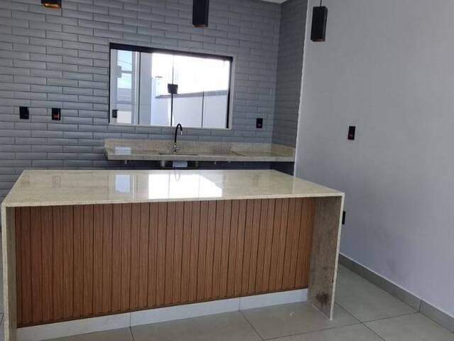 Casa para Venda em Pouso Alegre - 4