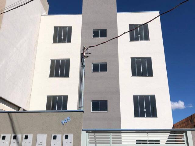 #3046 - Apartamento para Venda em Pouso Alegre - MG - 2