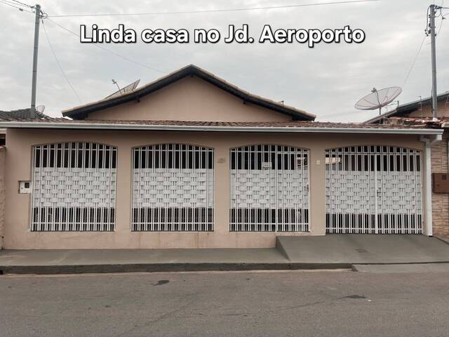 Venda em Jardim Aeroporto - Pouso Alegre