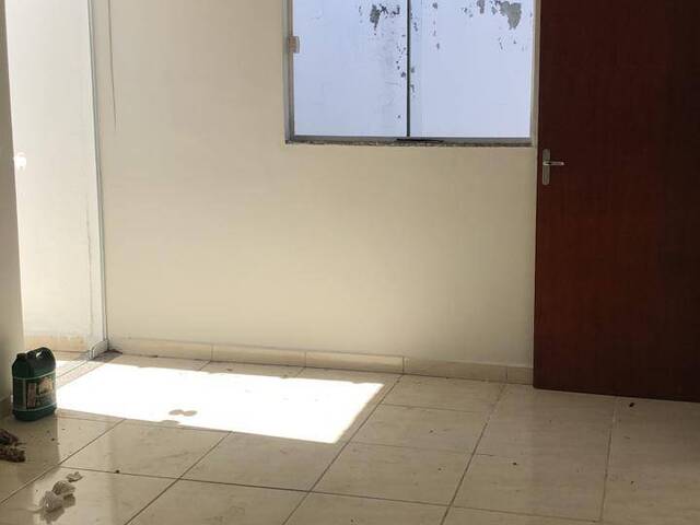 #3071 - Apartamento para Venda em Pouso Alegre - MG - 2