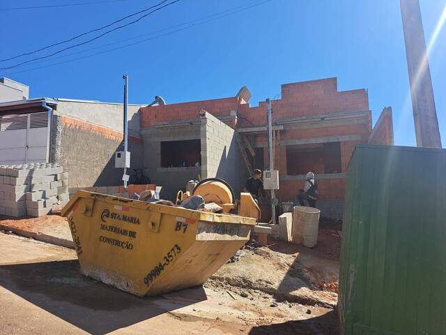 #3072 - Casa para Venda em Pouso Alegre - MG - 3