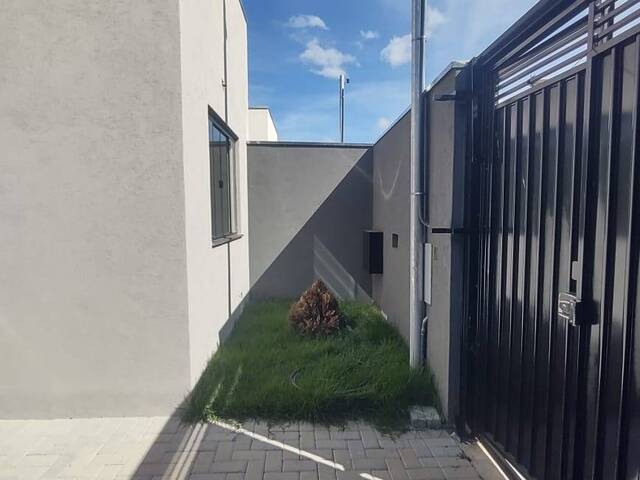 #3104 - Casa para Venda em Pouso Alegre - MG