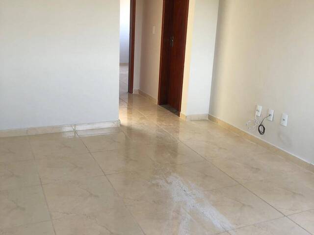 Apartamento para Venda em Pouso Alegre - 4