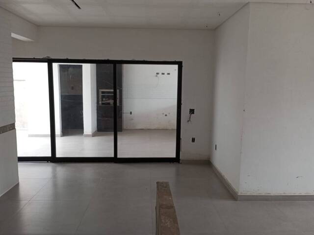 #3145 - Casa para Venda em Pouso Alegre - MG - 2