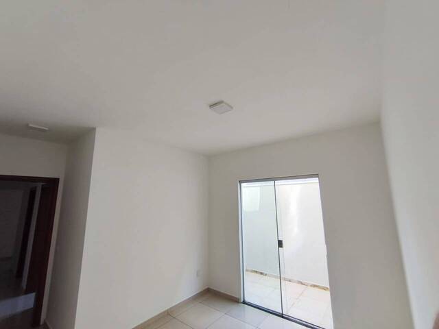 #3147 - Apartamento para Venda em Pouso Alegre - MG - 1