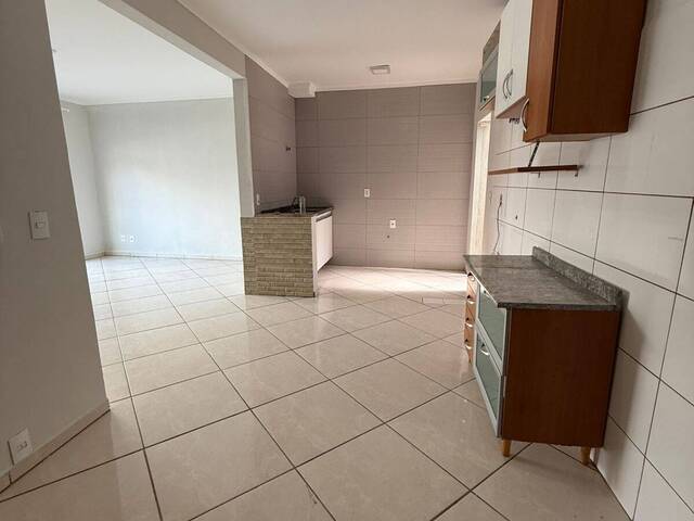 #3166 - Apartamento para Venda em Pouso Alegre - MG - 2