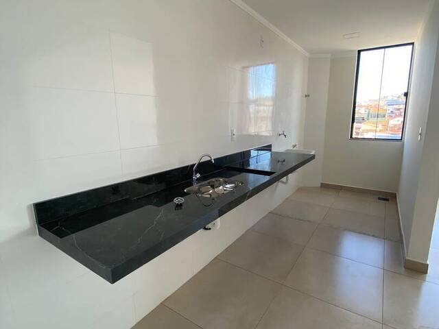 #2776 - Apartamento para Venda em Pouso Alegre - MG