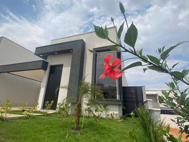 #3204 - Casa para Venda em Pouso Alegre - MG - 1