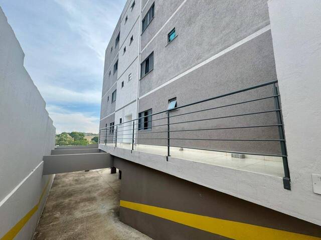 #3206 - Apartamento para Venda em Pouso Alegre - MG - 3