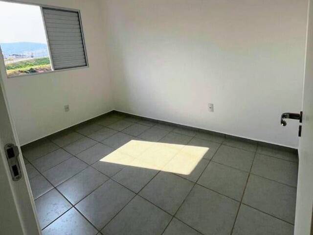 Apartamento para Venda em Pouso Alegre - 4
