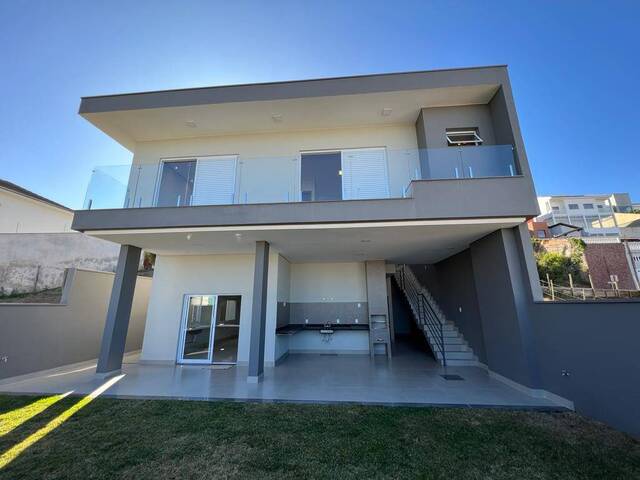 #3210 - Casa para Venda em Pouso Alegre - MG - 3