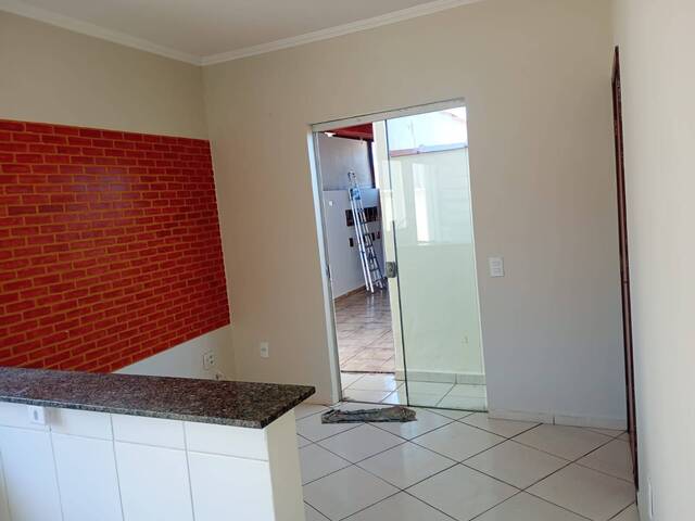 #3216 - Apartamento para Venda em Pouso Alegre - MG - 3