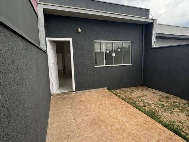 #3217 - Casa para Venda em Pouso Alegre - MG - 1