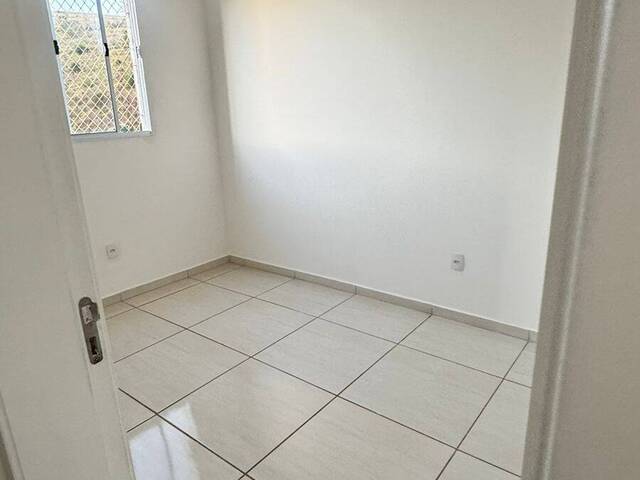 #3224 - Apartamento para Venda em Pouso Alegre - MG - 3