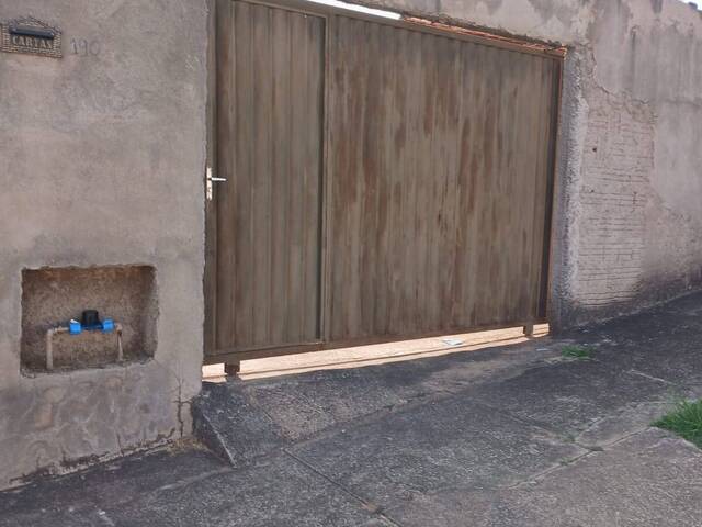 #3225 - Casa para Venda em Pouso Alegre - MG