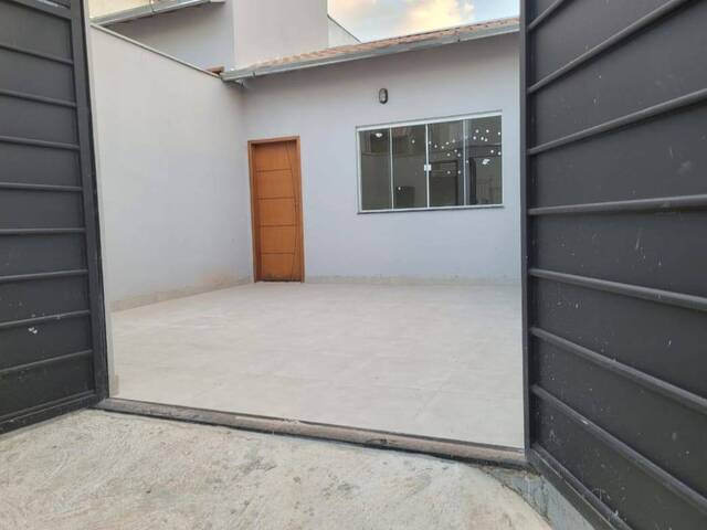 #3226 - Casa para Venda em Pouso Alegre - MG - 2