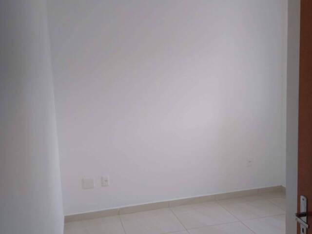 #3237 - Apartamento para Venda em Pouso Alegre - MG - 3
