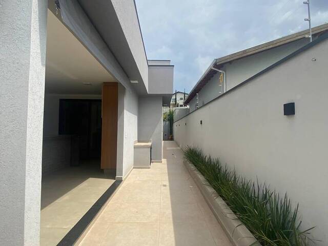 #3248 - Casa para Venda em Pouso Alegre - MG - 3