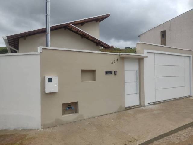 #3304 - Casa para Venda em Pouso Alegre - MG - 1