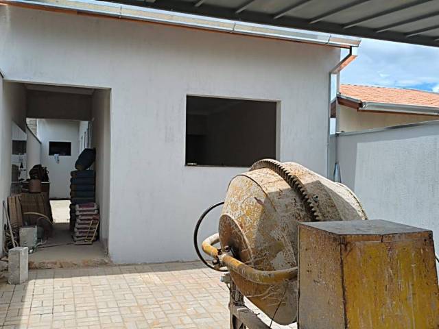 Venda em Parque Real - Pouso Alegre