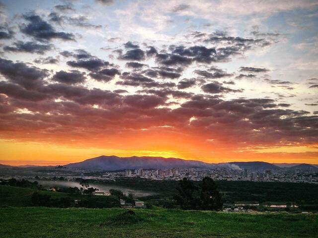 #3394 - Casa para Venda em Pouso Alegre - MG - 2