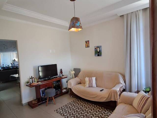 #3407 - Casa para Venda em Pouso Alegre - MG - 2