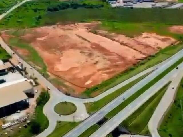 #3425 - Área para Venda em Pouso Alegre - MG - 3