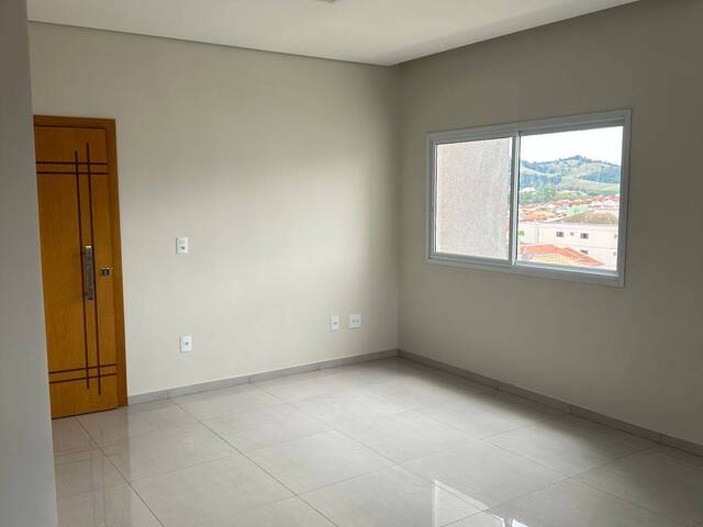 #3452 - Apartamento para Venda em Pouso Alegre - MG - 2