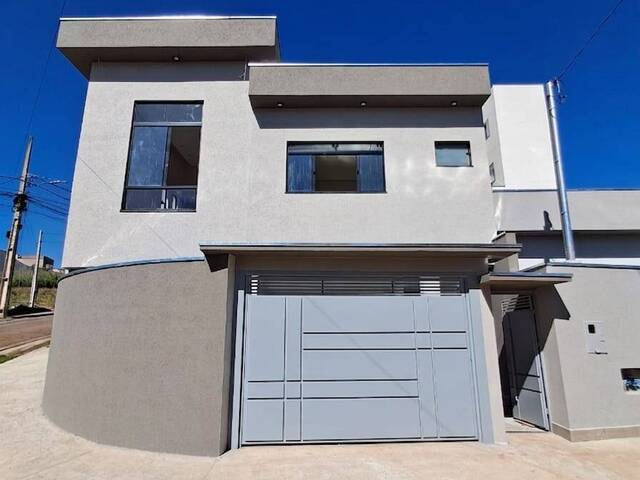 Venda em Parque Real - Pouso Alegre