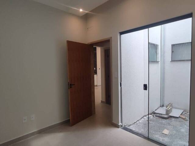 #3463 - Casa para Venda em Pouso Alegre - MG - 3