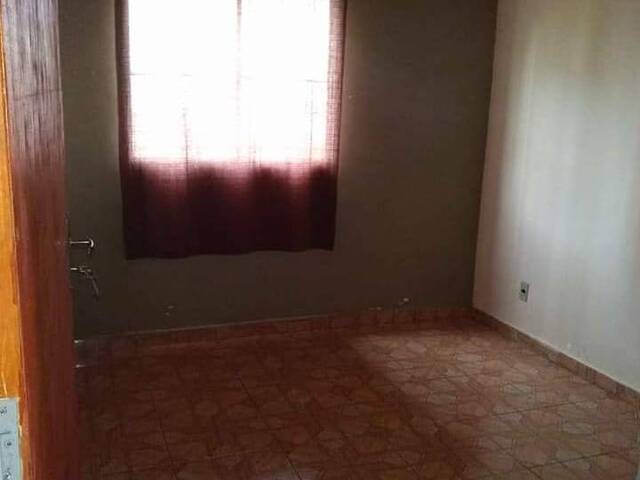 Apartamento para Venda em Pouso Alegre - 4