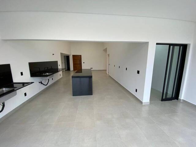#3495 - Casa para Venda em Pouso Alegre - MG - 3