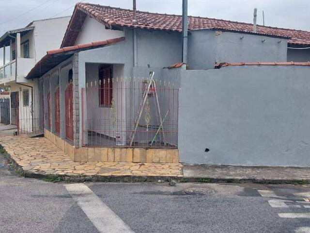 #3511 - Casa para Venda em Pouso Alegre - MG - 2
