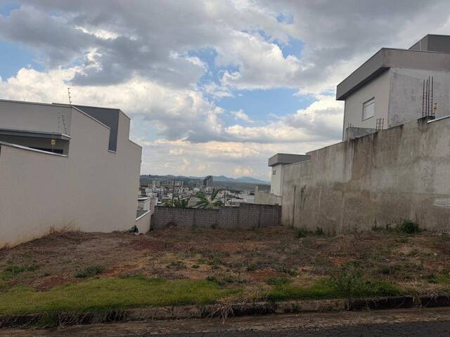 Área para Venda em Pouso Alegre - 3