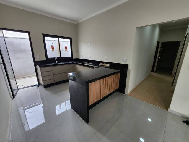 Casa para Venda em Pouso Alegre - 2