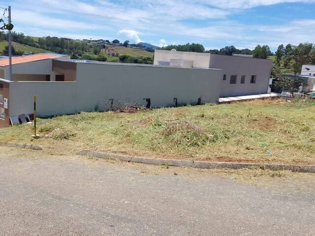 Área para Venda em Pouso Alegre - 2