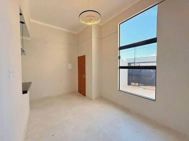 Casa para Venda em Pouso Alegre - 2
