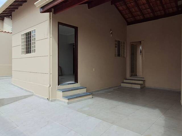 Casa para Venda em Pouso Alegre - 2