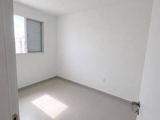 #3620 - Apartamento para Venda em Pouso Alegre - MG - 3
