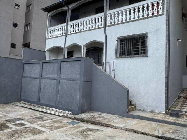Casa para Venda em Pouso Alegre - 3
