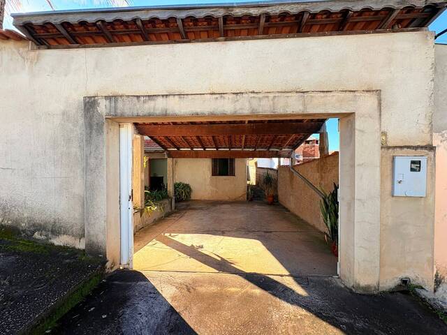 Venda em Jardim Esplanada - Pouso Alegre