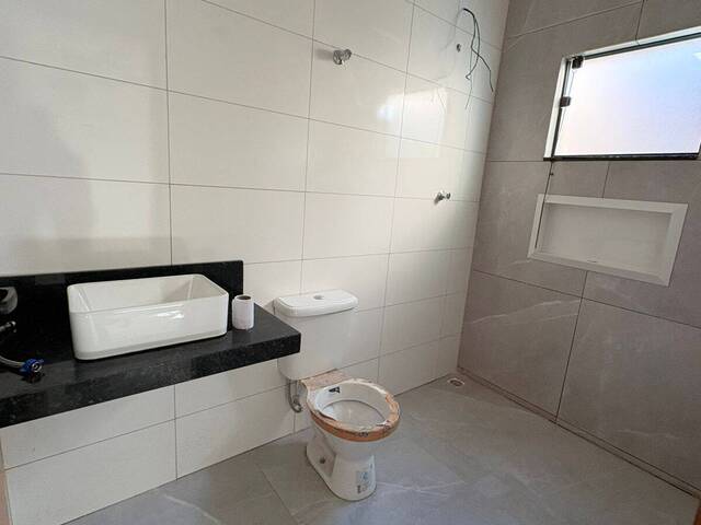 Casa para Venda em Pouso Alegre - 2