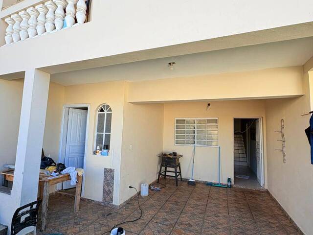 Casa para Venda em Pouso Alegre - 3