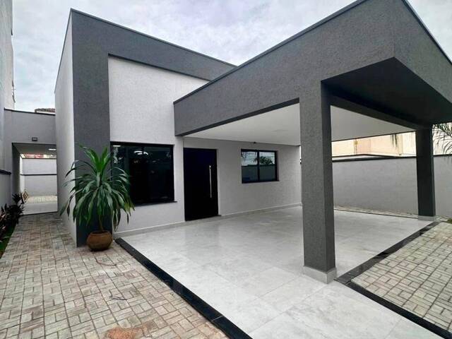 Casa para Venda em Pouso Alegre - 2