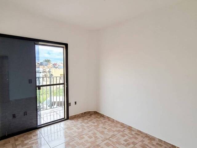 #3656 - Apartamento para Venda em Pouso Alegre - MG - 2