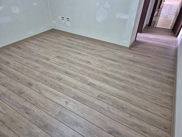 #2818 - Apartamento para Venda em Pouso Alegre - MG