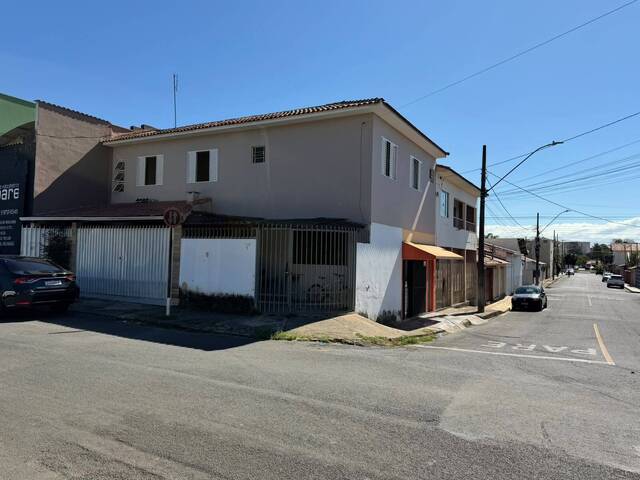 Casa para Venda em Pouso Alegre - 2