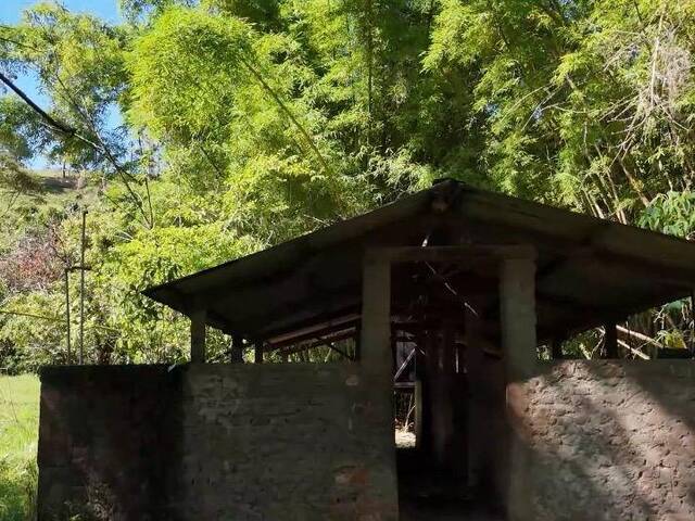 Chácara para Venda em Congonhal - 3