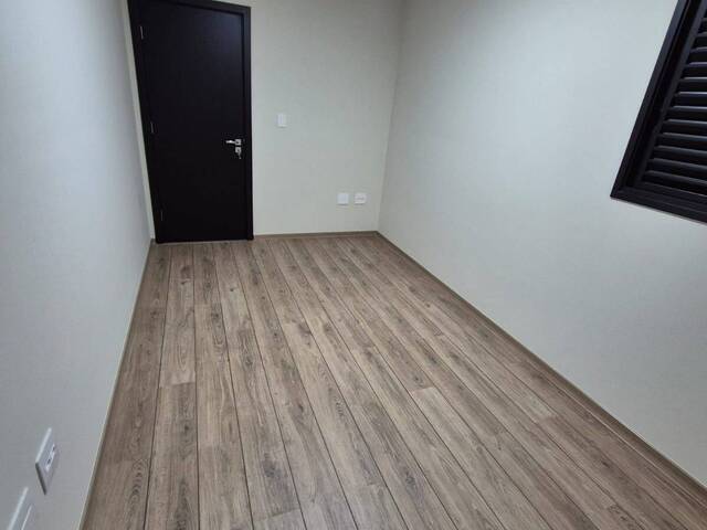 Apartamento para Venda em Pouso Alegre - 2