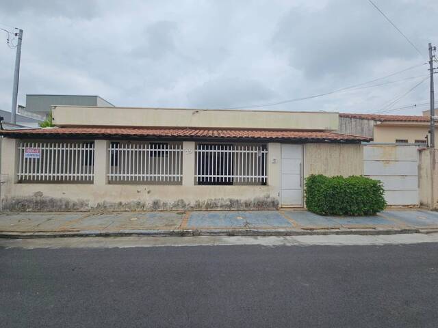 Venda em Jardim Aureliano - Pouso Alegre